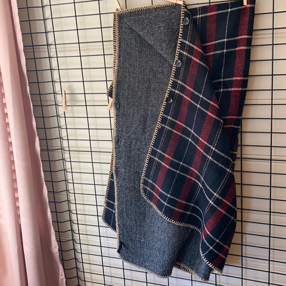 Torrid, Poncho, SO WARM!